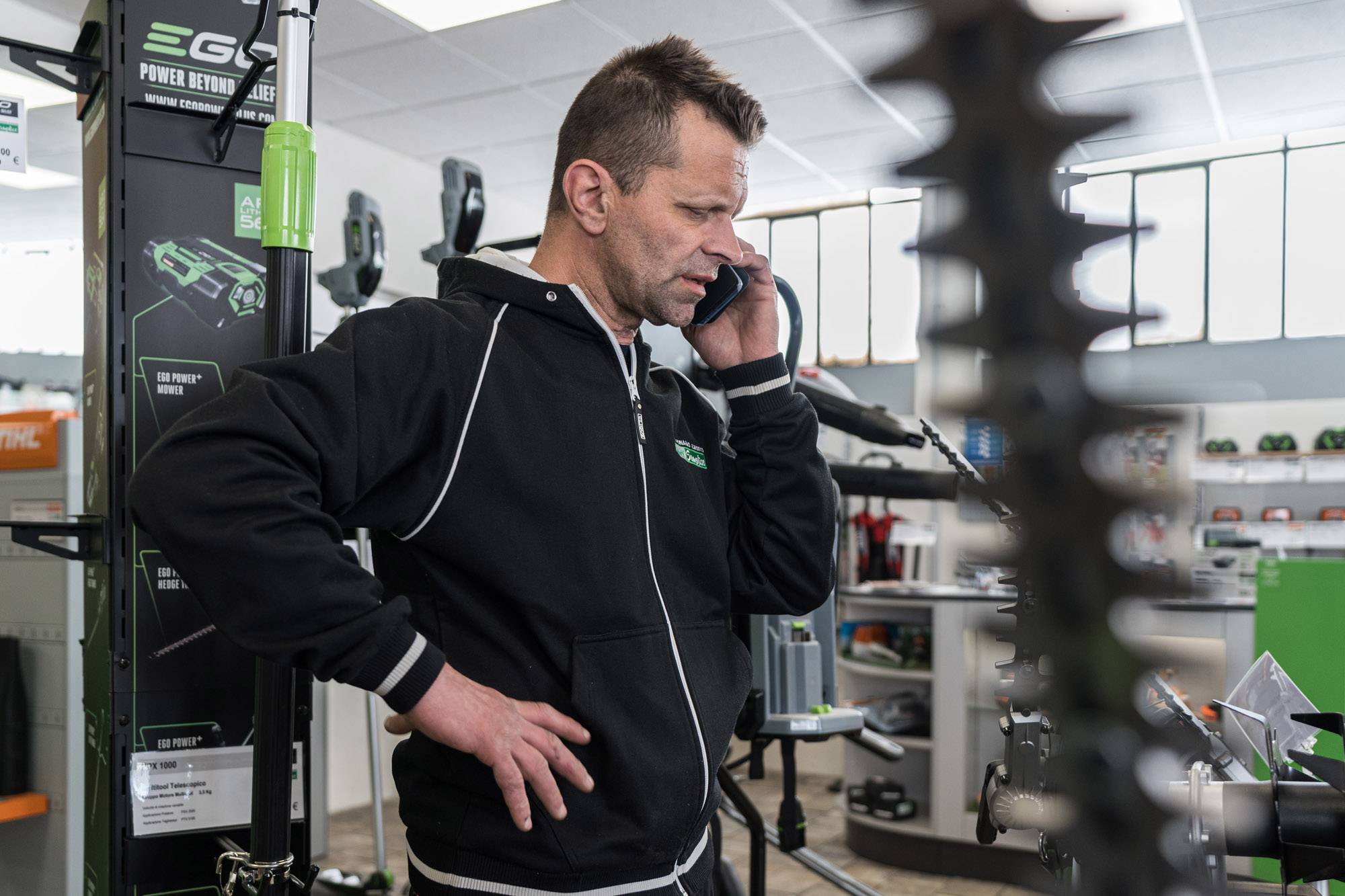 assistenza-robot-taglia-rasaerba-como-monza-brinza-2