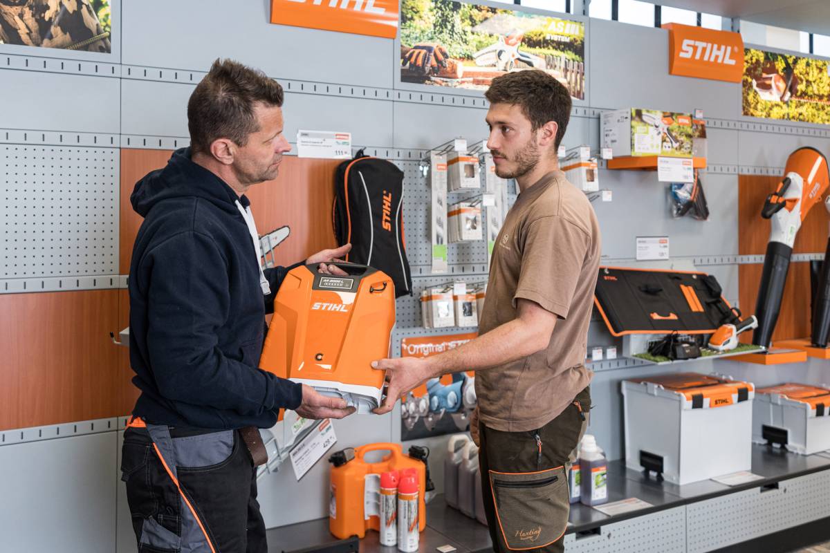 attrezzature-professionali-giardinaggio-elettriche-como-monza-brianza-08